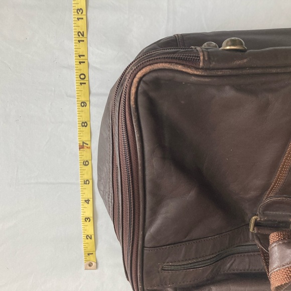 Vintage Soft Leather carry on luggage - Picture 14 of 16